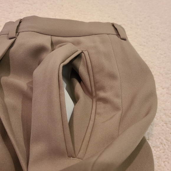 Claiborne Men's Pleated & Cuffed Pants Size 36x32 - Picture 11 of 15